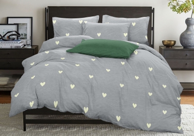 Постельное белье Евро из бязи эконом «True Love желтые сердца»